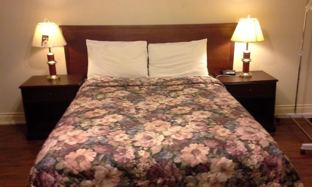 Guest House Villa Mishkan Runaway Bay Zimmer foto